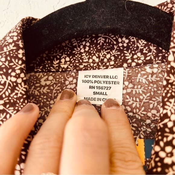 Icy Denver Brown Floral Pearl Snap Western Shirt Small - Picture 6 of 10
